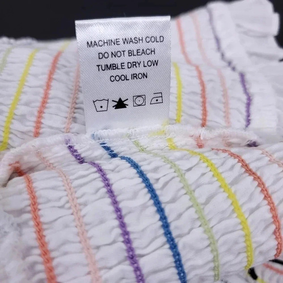 Privacy pleaseXRevolve bay smocked crop top - Picture 14 of 14